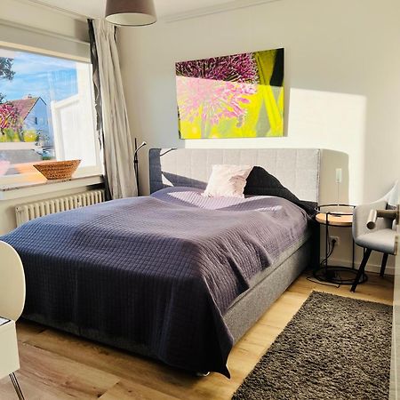 Neues, Ruhiges Apartment Nordic In Duesseldorf-Nord Luaran gambar