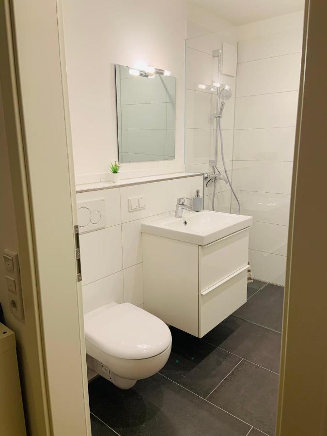 Neues, Ruhiges Apartment Nordic In Duesseldorf-Nord Luaran gambar