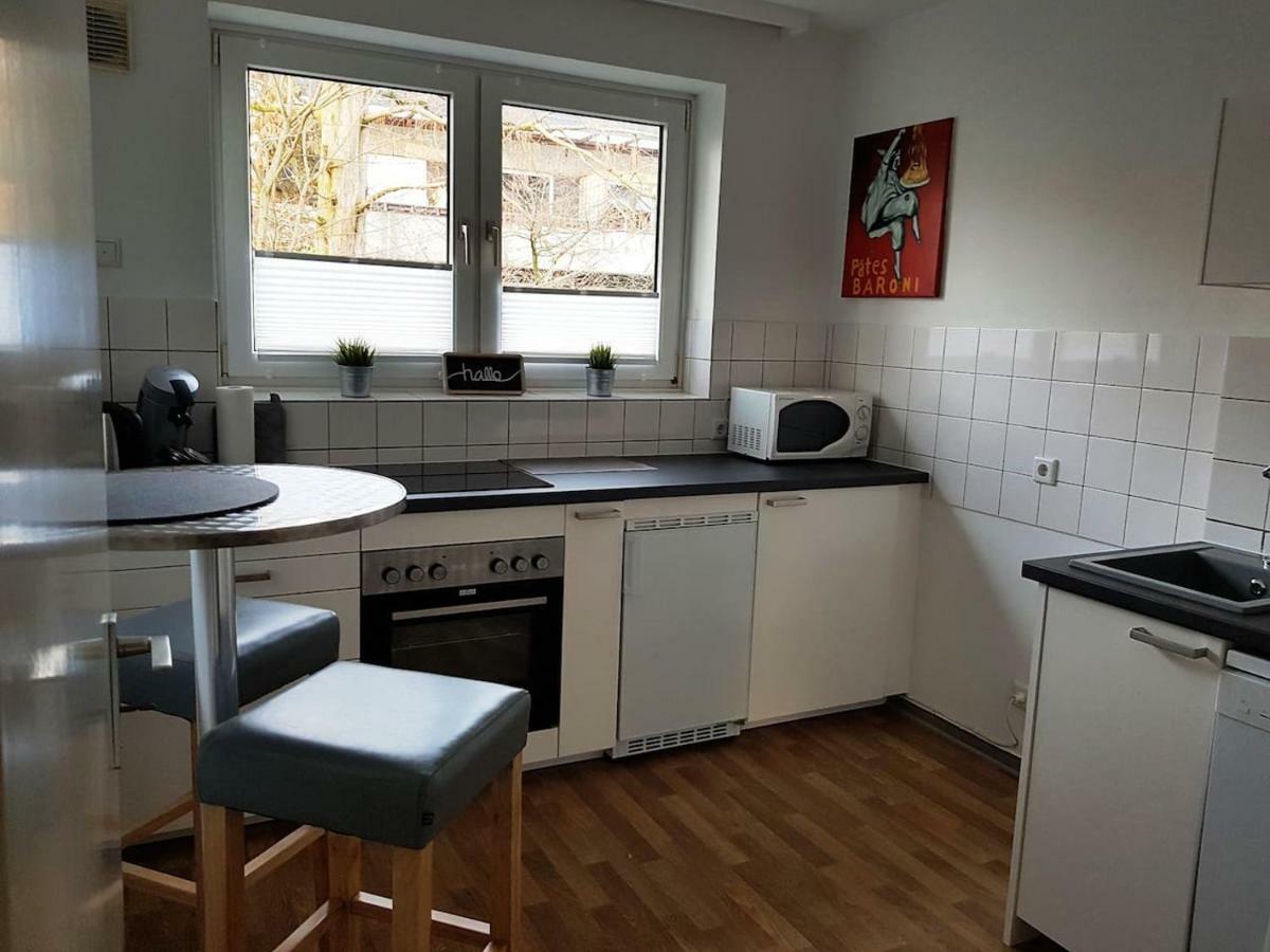 Neues, Ruhiges Apartment Nordic In Duesseldorf-Nord Luaran gambar