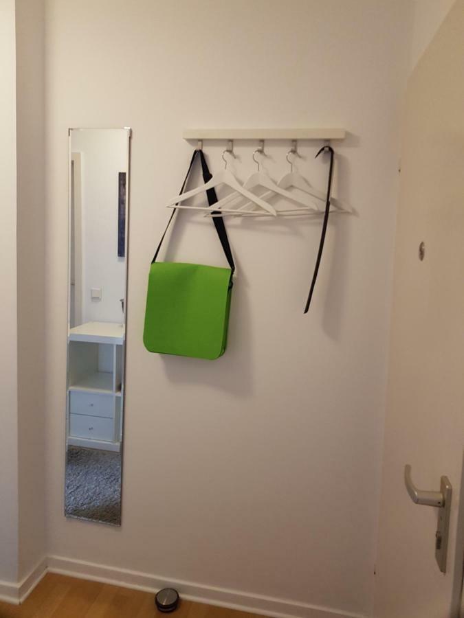 Neues, Ruhiges Apartment Nordic In Duesseldorf-Nord Luaran gambar